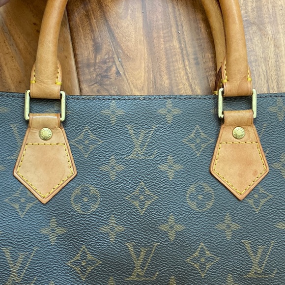 👜Louis Vuitton Sac Plat Tote VI1013👜 - Picture 3 of 16